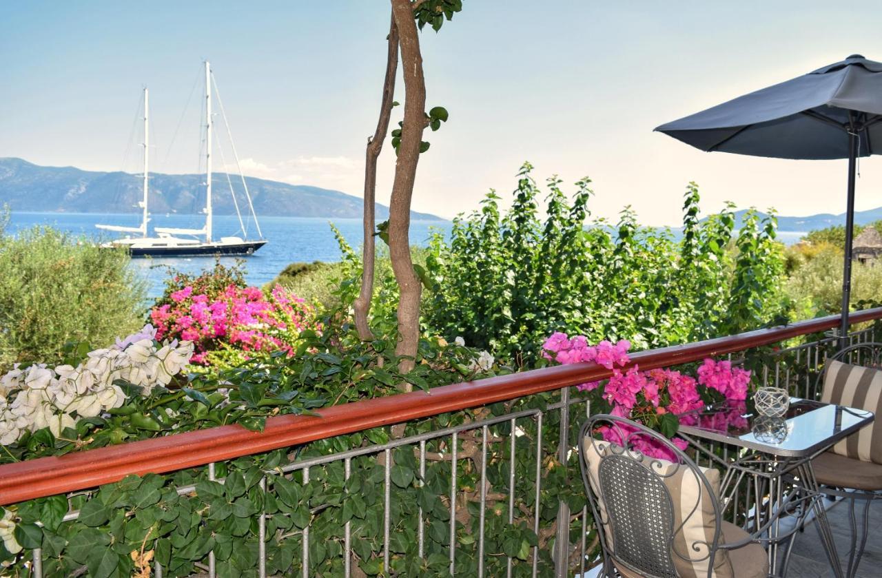 Waterside Apartments Agia Efimia Exterior photo