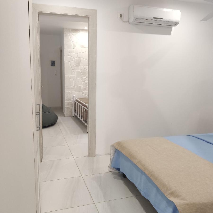 Waterside Apartments Agia Efimia Exterior photo