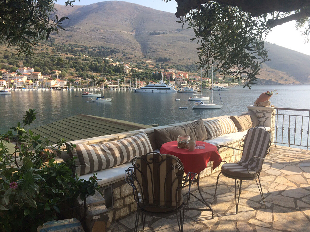 Waterside Apartments Agia Efimia Exterior photo